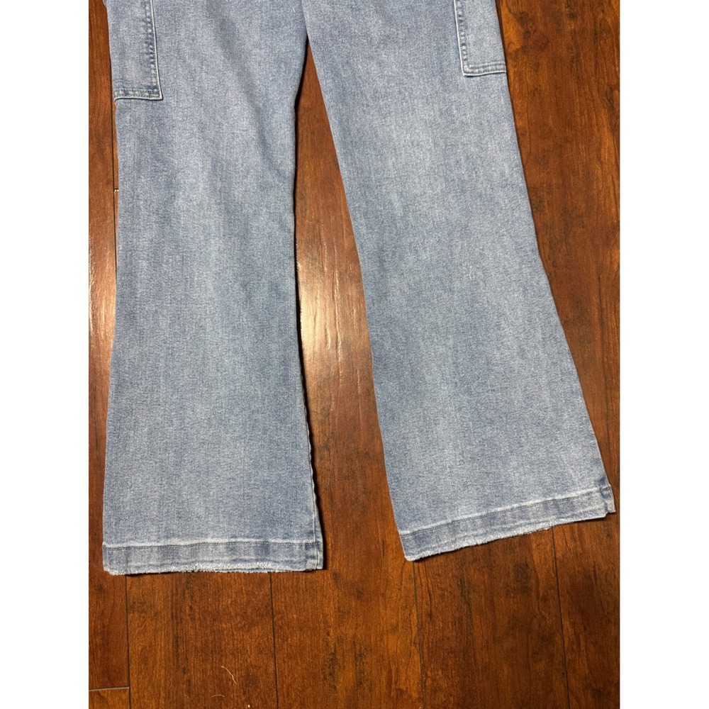KanCan Cargo Wide Leg Flare Jeans Size 27 Light Wash Excellent KC5504M Utility - Picture 4 of 8